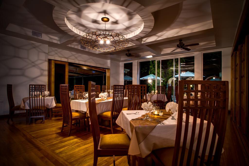 San Ignacio Resort Hotel Bagian luar foto