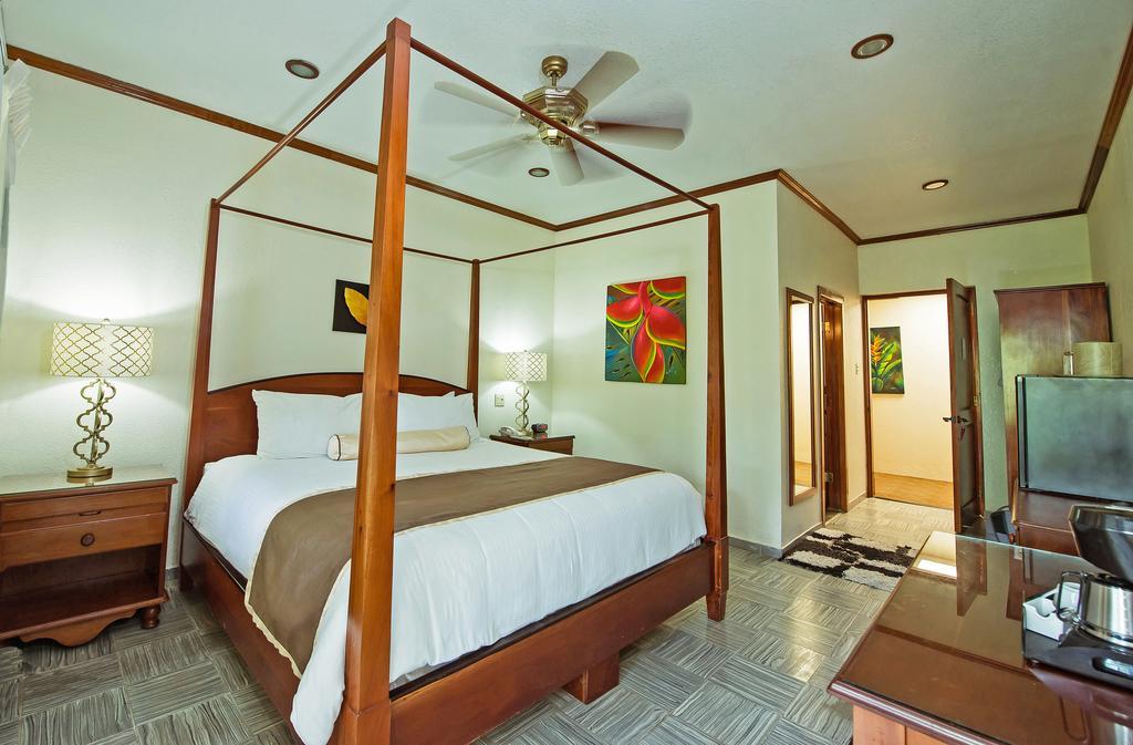San Ignacio Resort Hotel Bagian luar foto